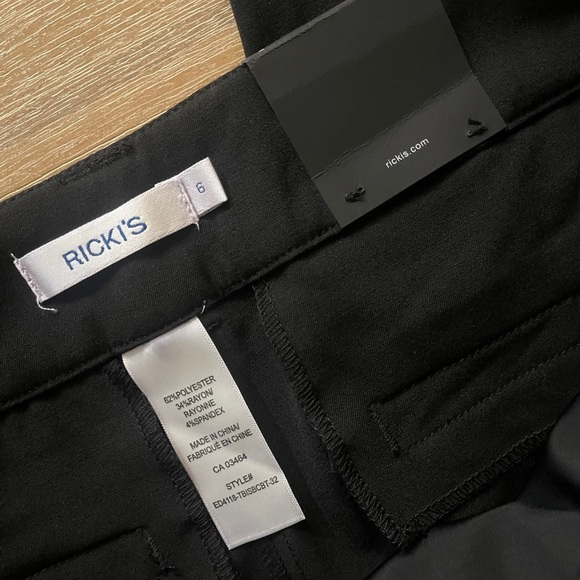 Ricki’s  Tri-blend Midrise Bootcut Instant Smooth Black Pant Size 6R - Picture 5 of 6